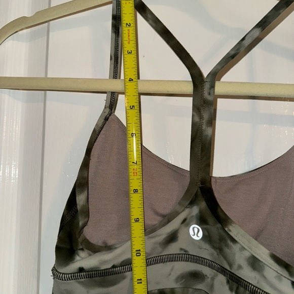 Lululemon Flow Y Lululemon Army Green Tie Dye Top Size 32A - Picture 9 of 9